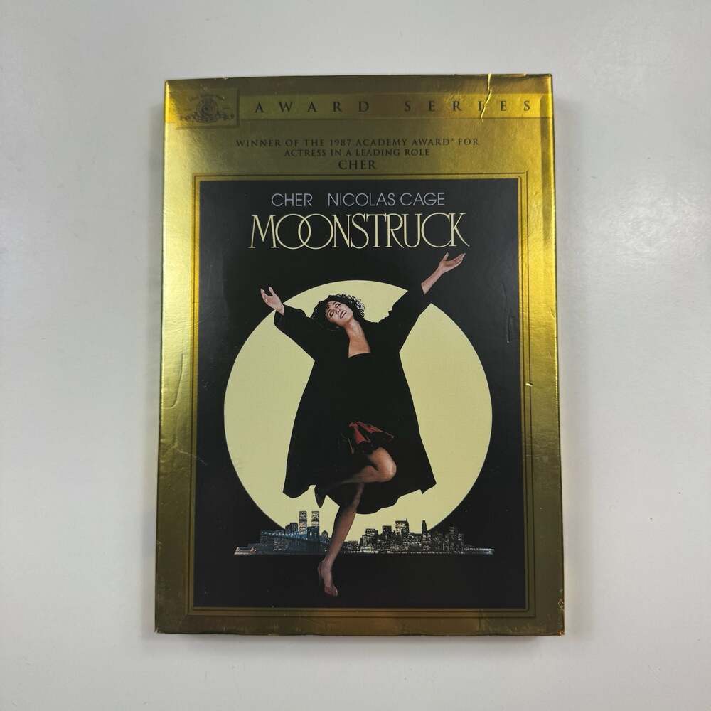 Moonstruck DVD Deluxe Edition Award Series Cher Nicolas Cage